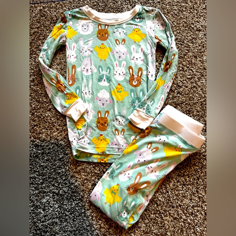 3T Little Sleepies Easter Jammies